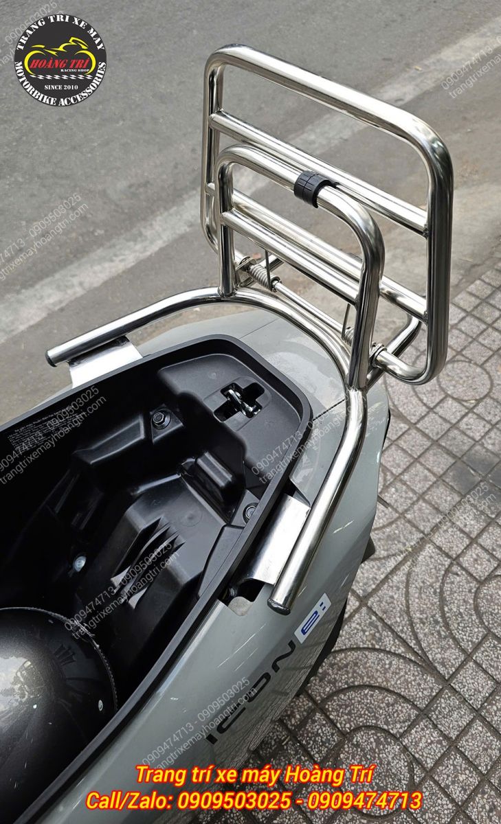 Sau khi lắp baga sau inox tựa lưng vẫn không ảnh hưởng cốp Honda Icon-E