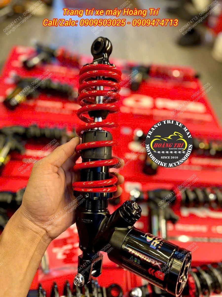 Phiên bản phuộc Racing Boy Tarmax lò xo đỏ ti phuộc trắng nổi bật giúp xe thêm cá tính hơn