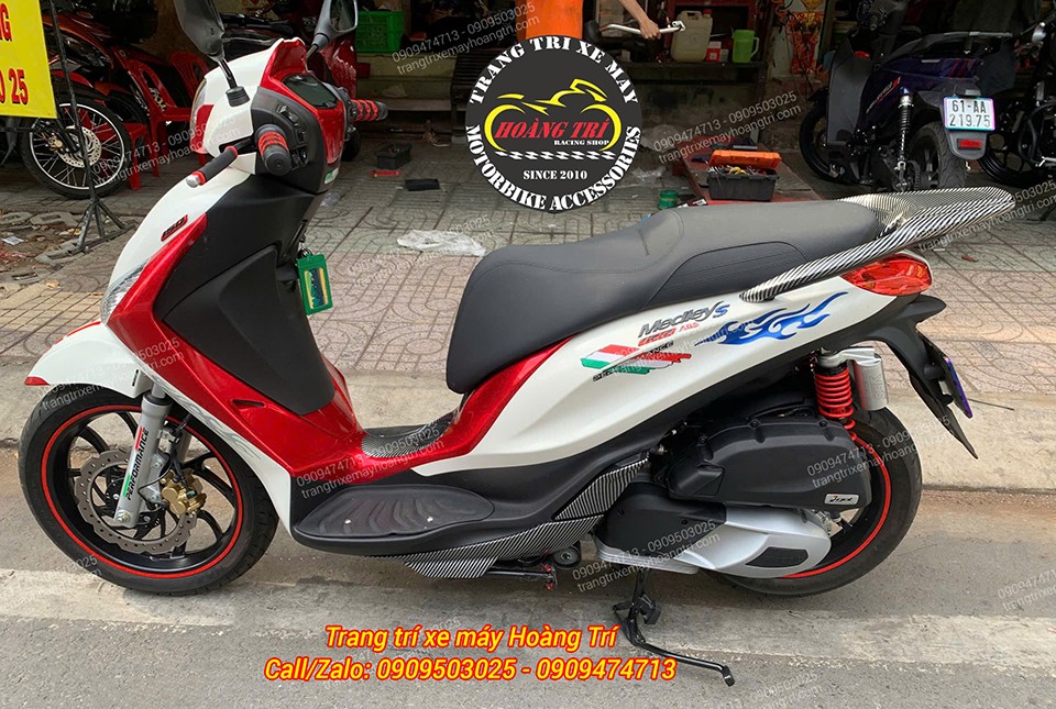 Tổng thể phuộc sau YSS G-Series tông sẹc tông cùng màu sắc Piaggio Medley