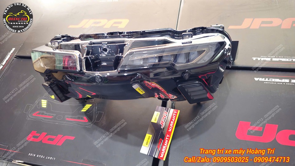 Cụm đèn hậu LED Audi JPA NMax 155 nổi bật với các chi tiết hoàn thiện sắc sảo cao cấp