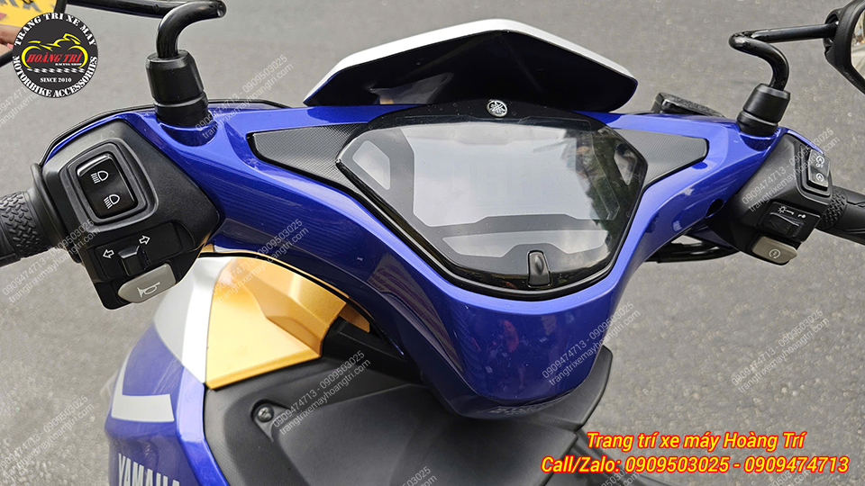 Cận cảnh đồng hồ Yamaha NVX V1 nguyên bản trước khi nâng cấp lên phong cách NVX V2 hiện đại