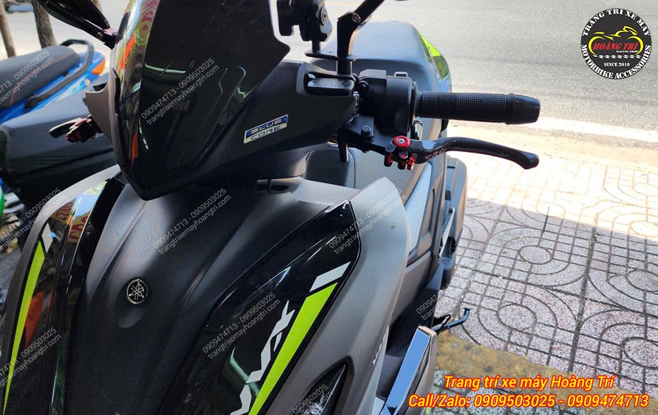 Tay thắng CRG carbon thay đổi phong cách và ngoại hình của xe NVX V3