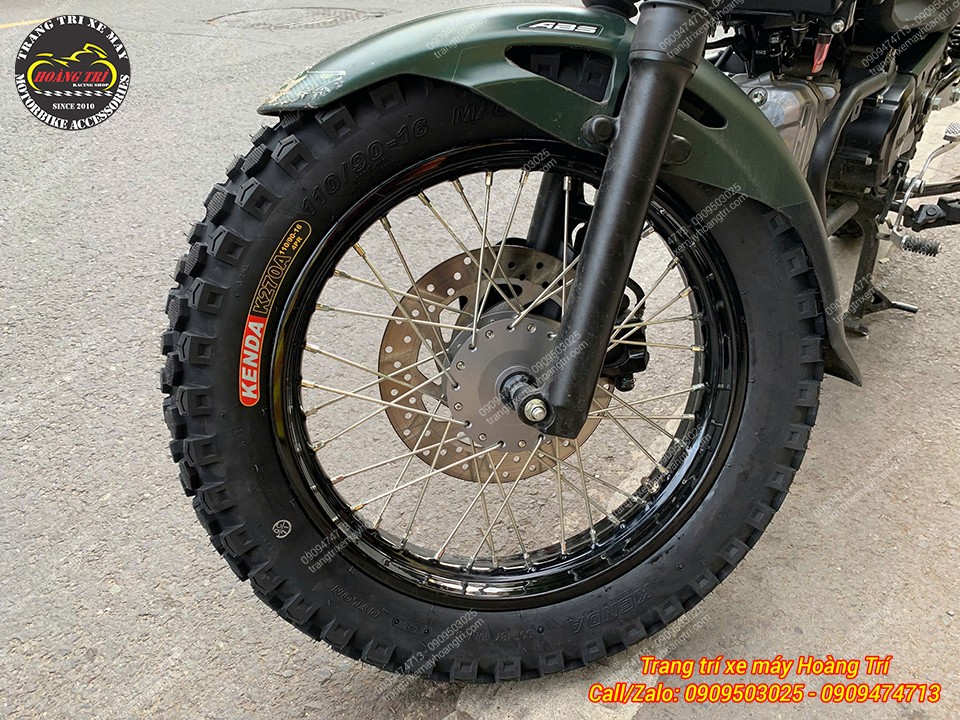 Bánh trước Yamaha PG-1 ABS 2026 nổi bật với vỏ không ruột Kenda phong cách địa hình