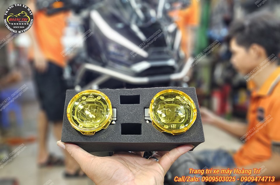 Đèn trợ sáng Loboo L7S chính hãng chuẩn bị được lắp đặt nâng cấp cho xe Zontes 368G
