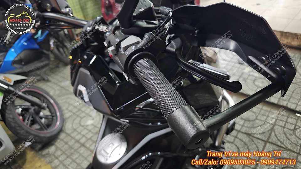 Bao tay, bảo vệ tay lái cùng tay thắng mang đến trải nghiệm lái xe cực thoải mái