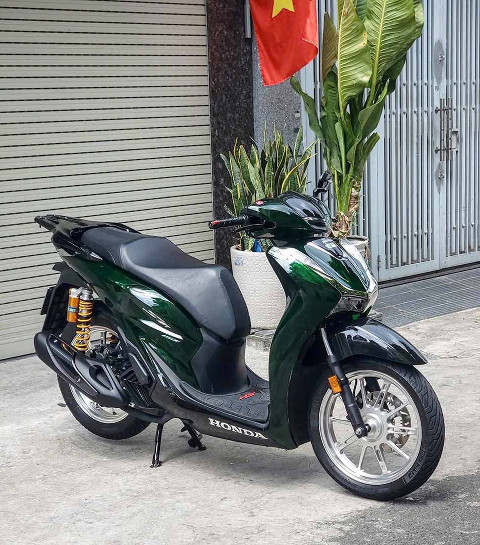 Tổng thể Honda SH Vetro nâng cấp mâm Kingspeed bạc tạo phong cách hiện đại đầy cuốn hút