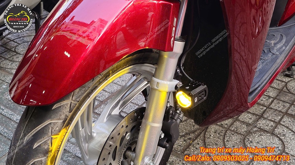 Đèn trợ sáng Kewig K11 ánh vàng nổi bật, hỗ trợ quan sát tốt hơn khi chạy sương mù