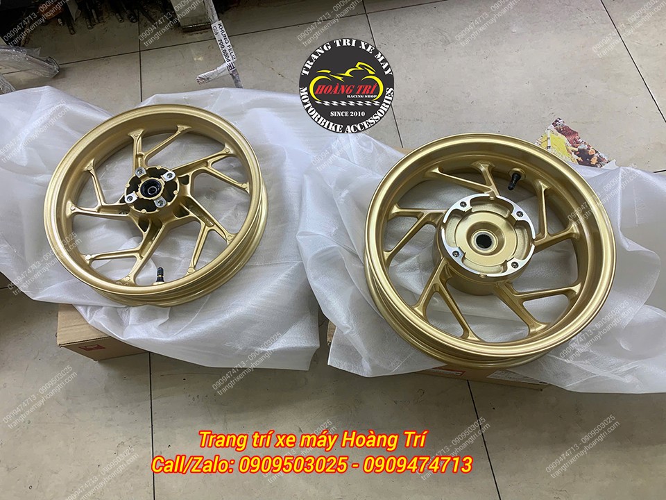 Cận cảnh cặp mâm Click 160 ABS chính hãng màu vàng gold nổi bật