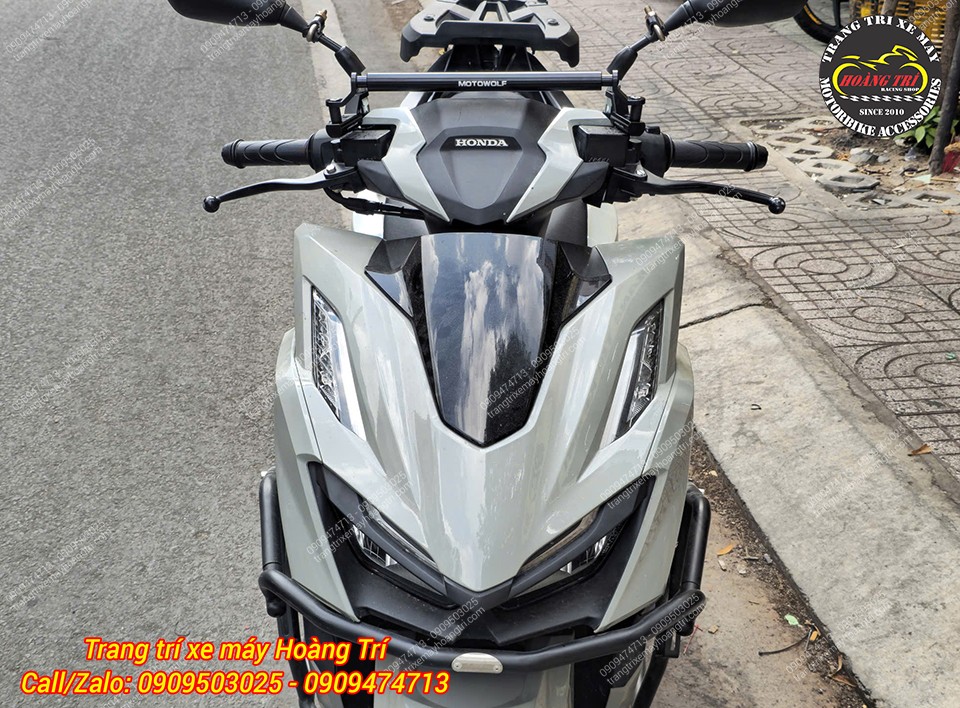 Dàn đầu Honda Vario 160 trở nên cứng cáp hơn với thanh ngang Motowolf thể thao mạnh mẽ