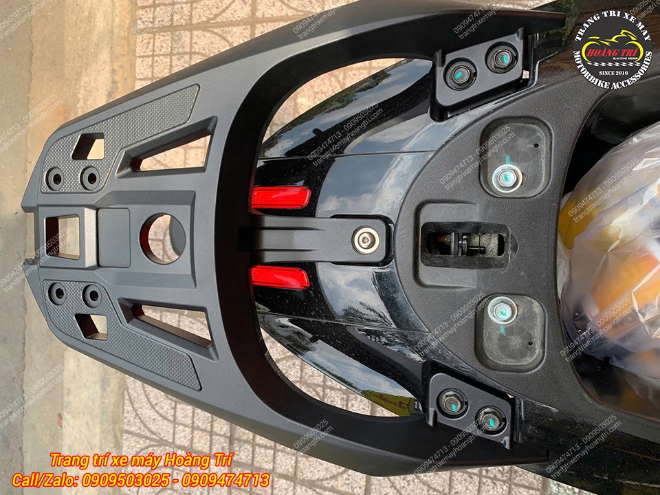 Baga sau LBS Datbike Quantum hoàn thiện chắc chắn với các vị trí bắt phụ kiện tiện lợi