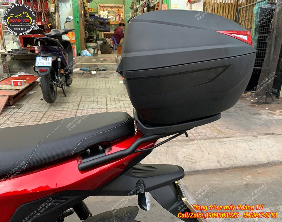 Baga sau Vinfast Flazz kết hợp thùng sau mang đến khả năng chứa đồ tiện dụng hơn