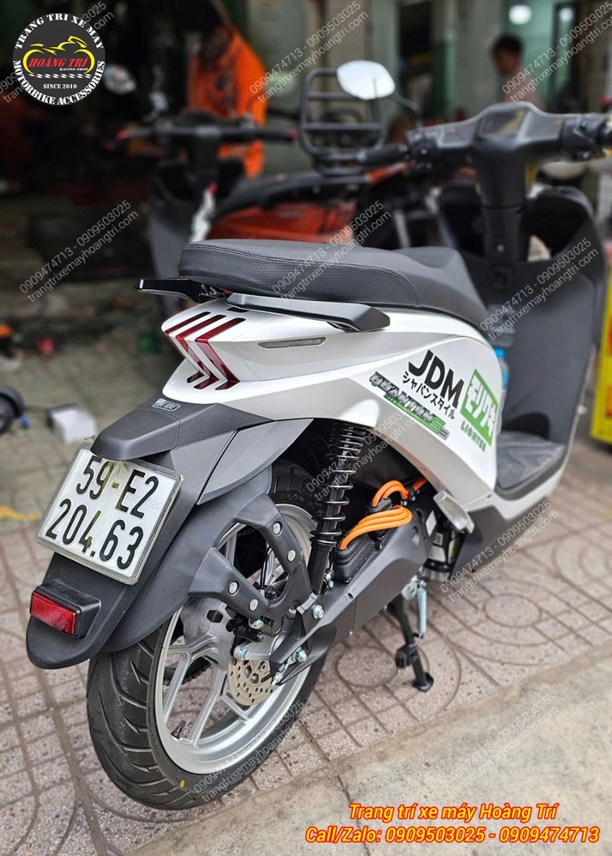 Tổng thể phía sau Datbike Quantum với chắn bùn mới tạo dáng gọn gàng và cứng cáp