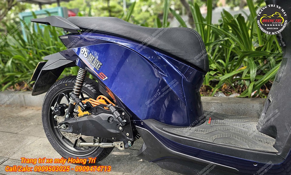 Góc nghiêng Datbike Quantum cùng gác chân phụ HTR gập gọn cực kỳ gọn gàng đẹp mắt