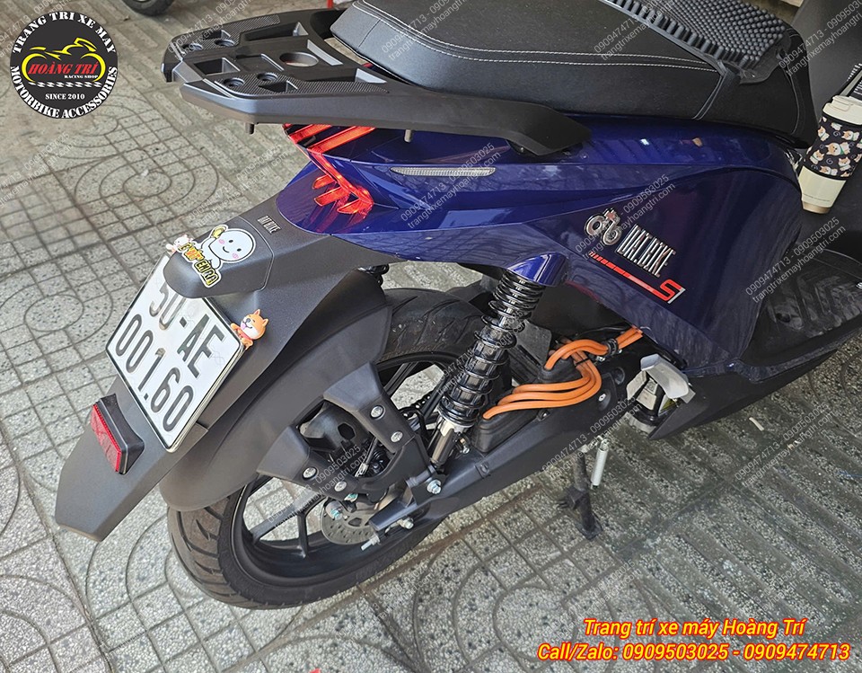 Góc đuôi xe Datbike Quantum nổi bật với ốp nối dài dè sau phong cách gọn gàng hiện đại