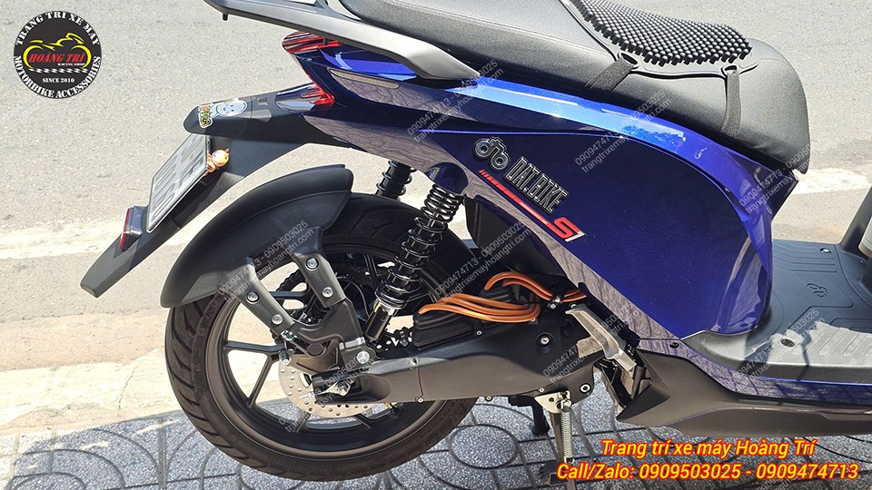 Datbike Quantum kết hợp ốp nối dài dè sau + chắn bùn 4 chân tăng vẻ cứng cáp và giữ sạch sẽ cho gầm xe