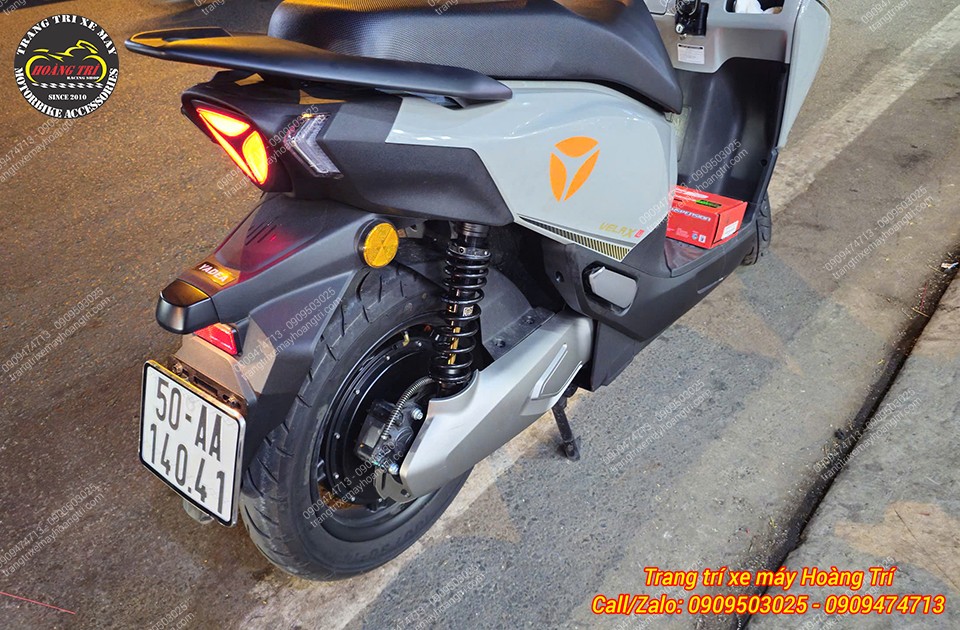 Yadea Velax U sau khi nâng cấp phuộc Racing Boy C Series mang phong cách hiện đại