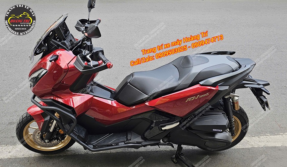 Khung chống đổ NCL ADV 350 còn làm cho xế cưng thêm phần hầm hố hơn