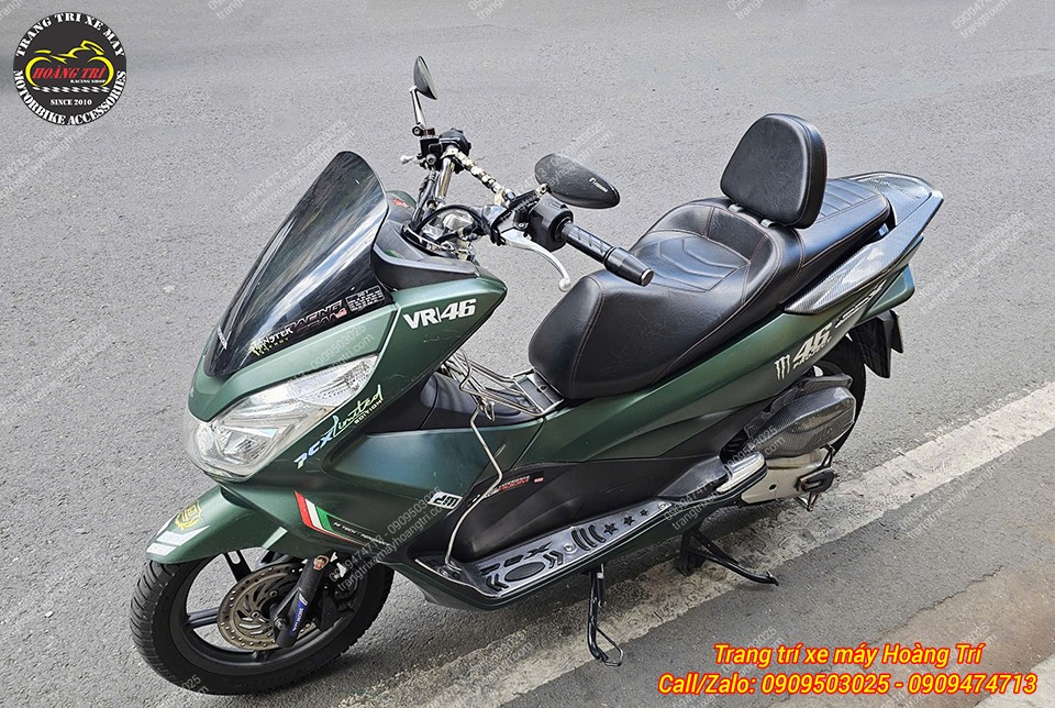 Tổng thể PCX 2014 nổi bật hơn với yên độ 2 tầng, thiết kế thể thao và hoàn thiện sắc nét