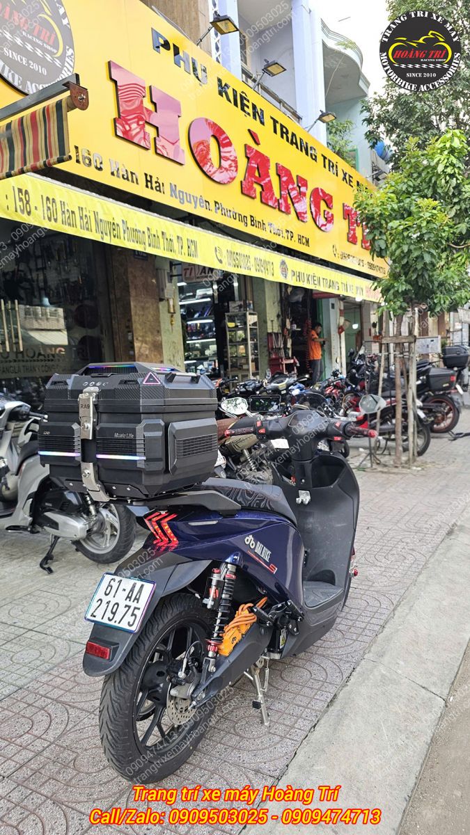 Xe điện Datbike Quantum S1 hoàn thiện phong cách thể thao cùng thùng RaBo Music RA9 đa năng