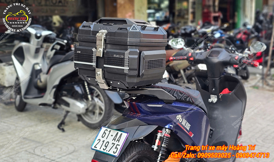 Tổng thể đuôi xe nổi bật hơn khi trang bị thùng RaBo Music RA9 tăng phong cách