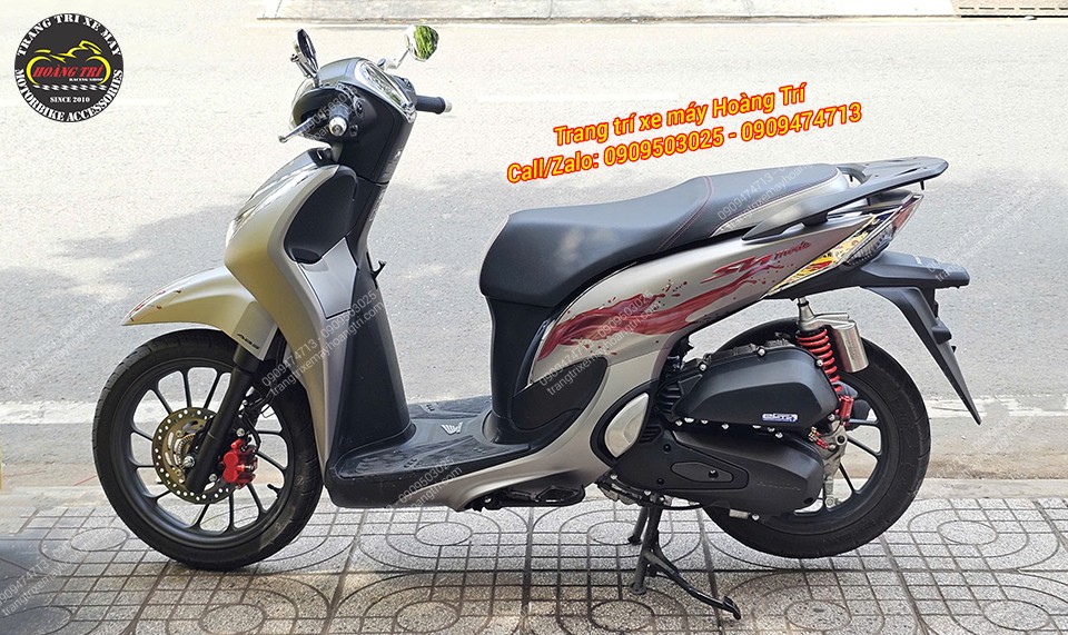 SH Mode trở nên cứng cáp và cá tính hơn với phuộc YSS G-Sport màu đỏ