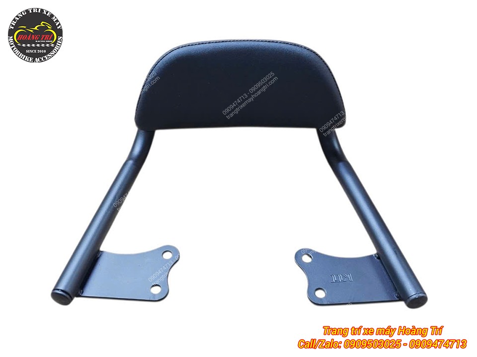 Mặt trước baga sau Stylo 160 tích hợp nệm tựa lưng êm ái, hỗ trợ người ngồi sau thoải mái