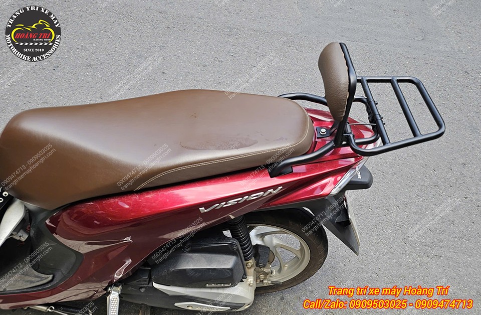 Baga phía sau có thể bật ra để nâng cấp thêm thùng đồ phía sau tiện lợi