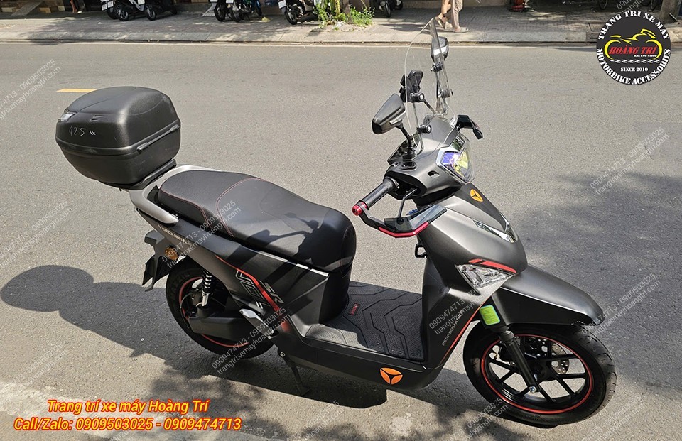 Phiên bản Voltguard trang bị thùng Givi mang đến trải nghiệm sử dụng tiện lợi
