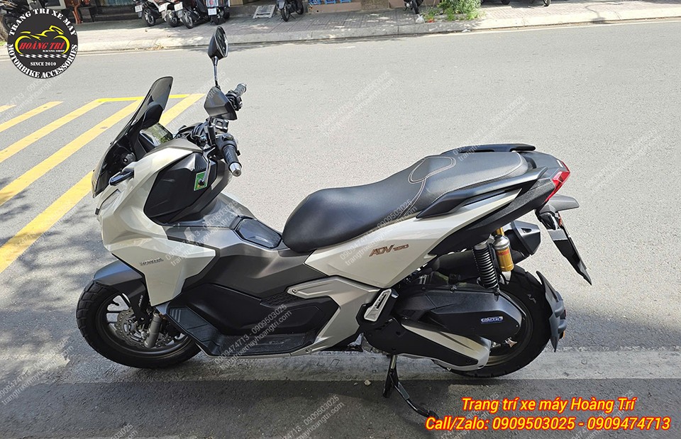 Honda ADV 160 trở nên cân đối hơn nhờ lắp thêm chắn bùn KTM GTR phía sau