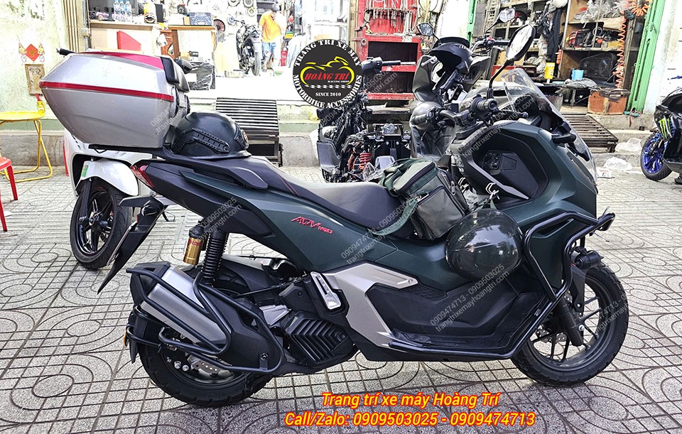 Honda ADV 160 kết hợp khung chống đổ pô GTR cùng chắn bùn KTM GTR tăng hiệu quả bảo vệ xe