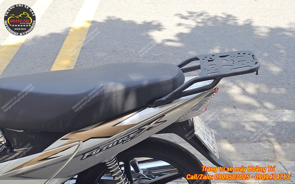 Baga sau kiểu GTR lắp chuẩn theo xe, thuận tiện gắn thêm thùng sau khi cần sử dụng