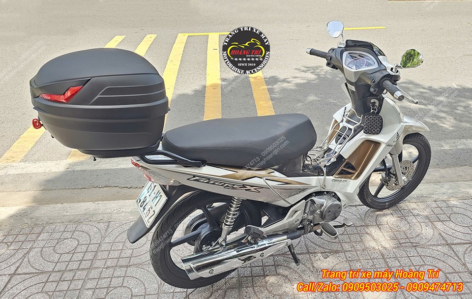 Thùng Givi B27NX trên Honda Future X tăng không gian chứa đồ và tiện lợi khi sử dụng