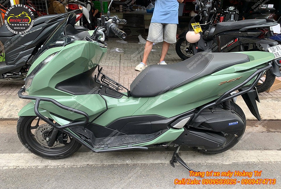 Honda PCX 160 2026 trang bị khung chống đổ HTR tăng khả năng bảo vệ và vẻ ngoài mạnh mẽ