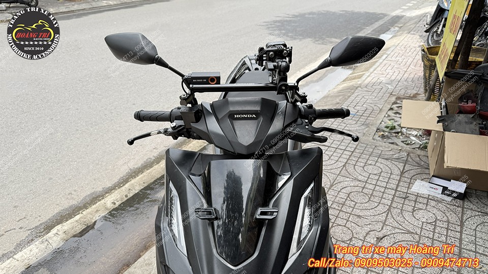 Toàn cảnh đầu xe Honda trang bị camera hành trình Big Bike V1, tăng tiện ích sử dụng