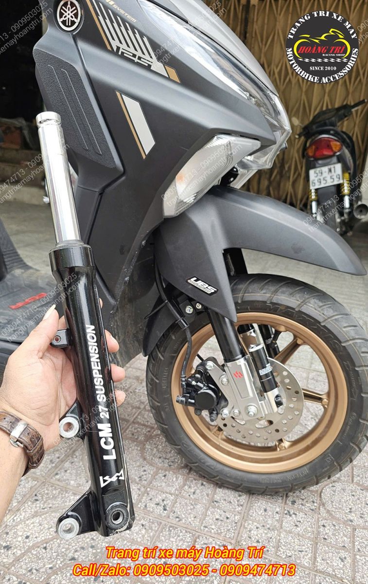 Trên tay phuộc LCM đã được trang bị trước đó và được thay đổi bằng phuộc trước Kingham cho Honda UC3