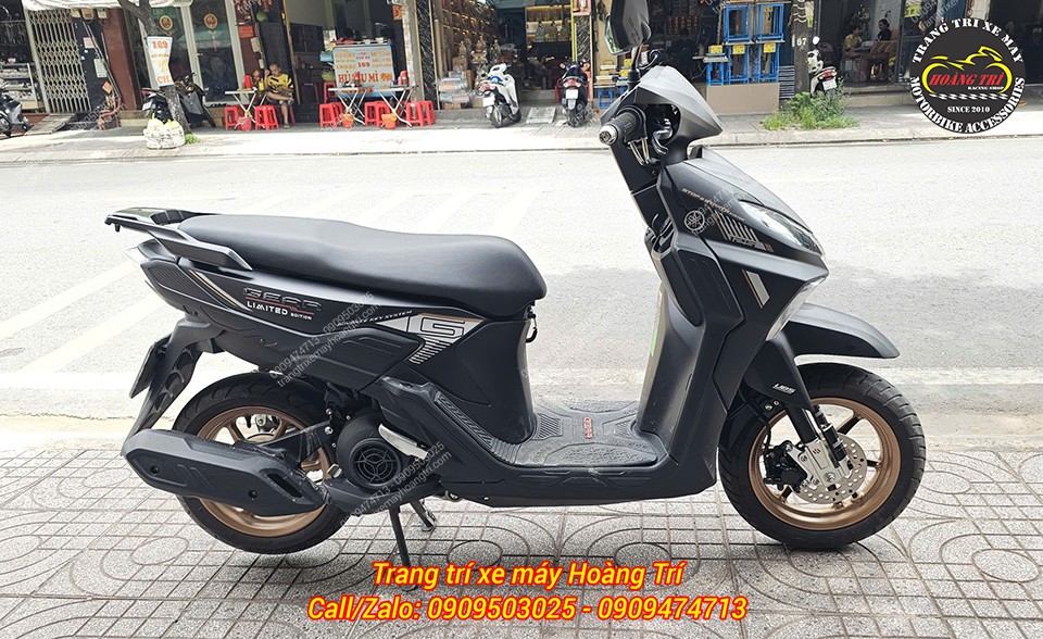 Tổng thể Yamaha Gear sau khi trang bị phuộc Kingham mang diện mạo cân đối và cá tính hơn