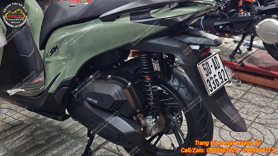 Toàn cảnh phía sau Honda SH 2026 nổi bật cùng phuộc YSS G-Sport mạnh mẽ và hiện đại