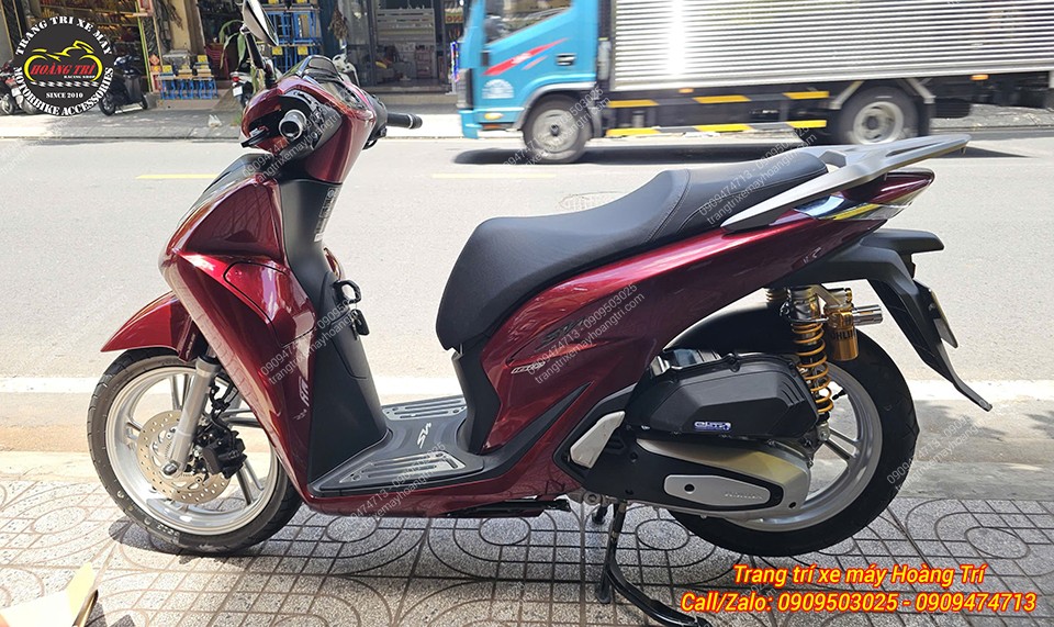 Góc nghiêng Honda SH 2026 hoàn thiện với phuộc Ohlins HO316 HPA TTX V2 đầy cuốn hút