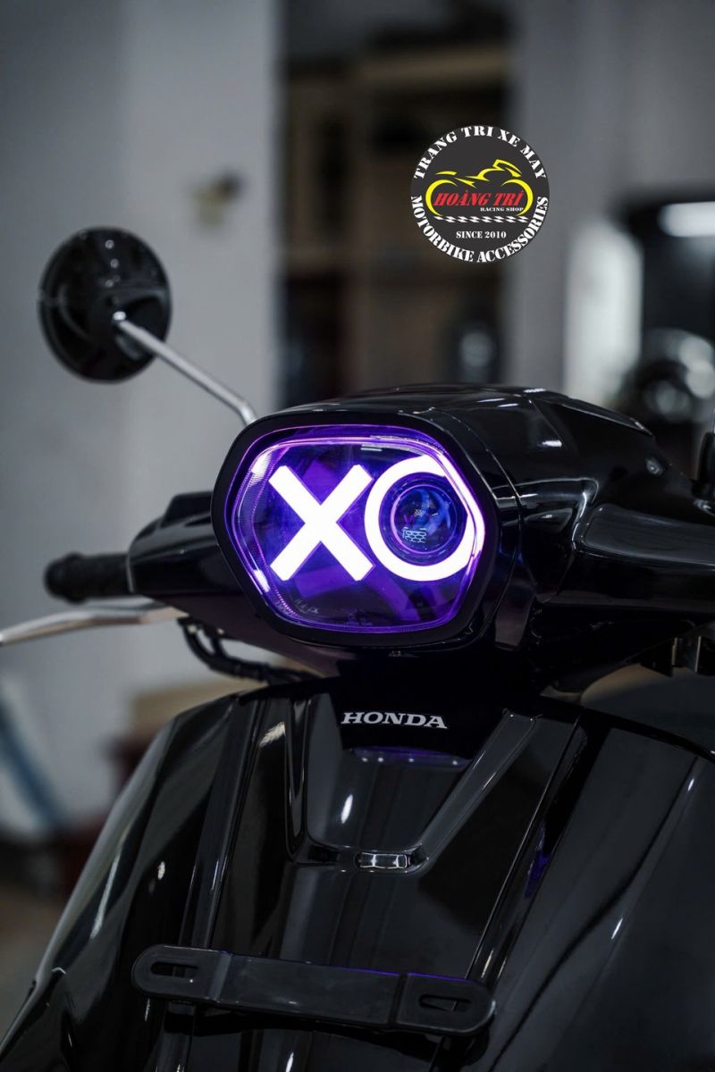 Cận cảnh hiệu ứng độc đáo của đèn bi cầu XO trên Honda Stylo 160