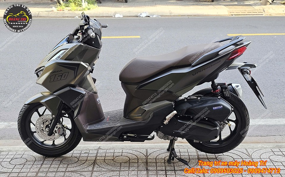 Tổng thể xe Vario 160 CBS sau nâng cấp phanh ABS mang phong cách mạnh mẽ, cứng cáp và an toàn hơn