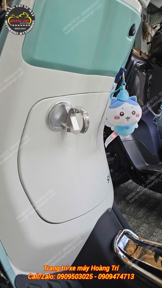 Móc treo đồ nhôm CNC Vespa mở nhanh, thao tác đơn giản và sử dụng thuận tiện mỗi ngày