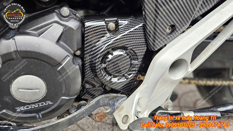 Ốp lốc máy Winner X sơn nhúng carbon hoàn thiện tinh xảo, nổi bật từng đường nét thiết kế