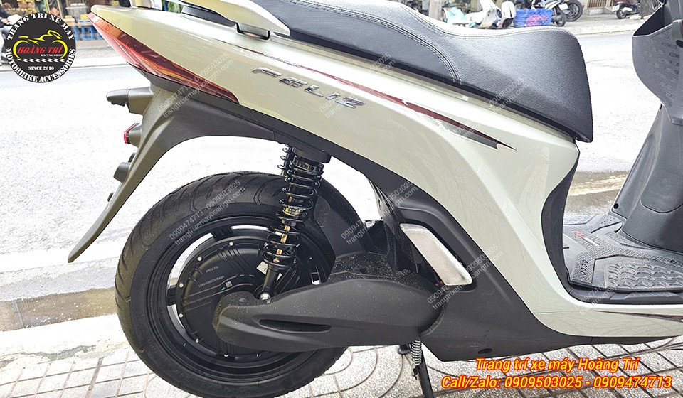 Phuộc sau Racing Boy nổi bật với lò xo cứng cáp, nâng cao khả năng vận hành êm ái hơn