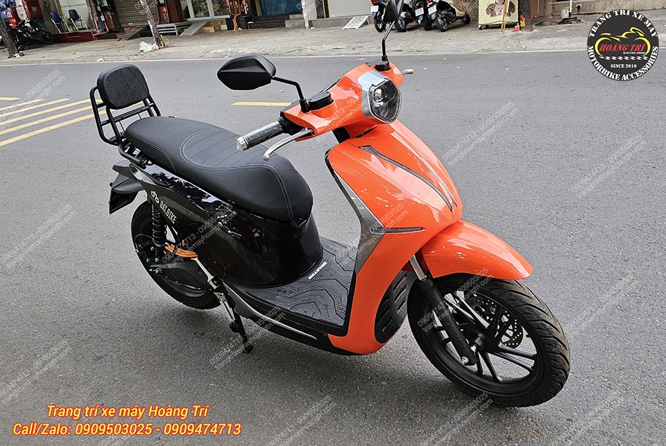 Góc nghiêng Datbike Quantum nổi bật với baga sau tựa lưng kiểu Vespa, tăng tiện ích sử dụng
