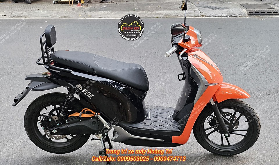 Toàn cảnh Datbike Quantum lắp baga sau tựa lưng kiểu Vespa, có thể nâng cấp cùng thùng sau cho xe
