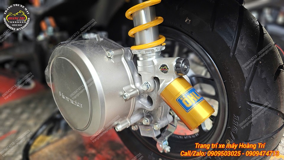 Cận cảnh bình dầu phuộc Ohlins HO349 lắp Honda UC3, tăng hiệu suất nhùn và giúp ổn định hơn