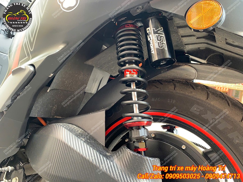Cận cảnh phuộc YSS G-Sport gắn Yadea Voltguard, cần phải khoét nhẹ để không bị cạ bình dầu phuộc YSS