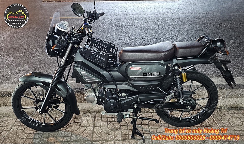 Tổng thể J-Pan One-1 nhìn từ bên hông sau khi nâng cấp nhiều món phụ kiện tiện ích