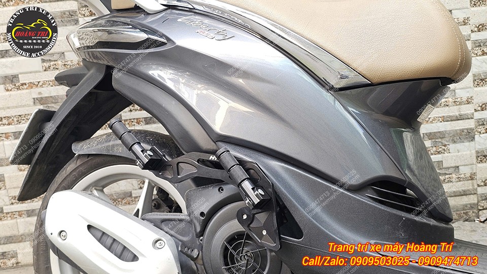 Gác chân phụ HTR nhôm CNC lắp gọn trên Liberty, kiểu dáng cứng cáp và chắc chắn