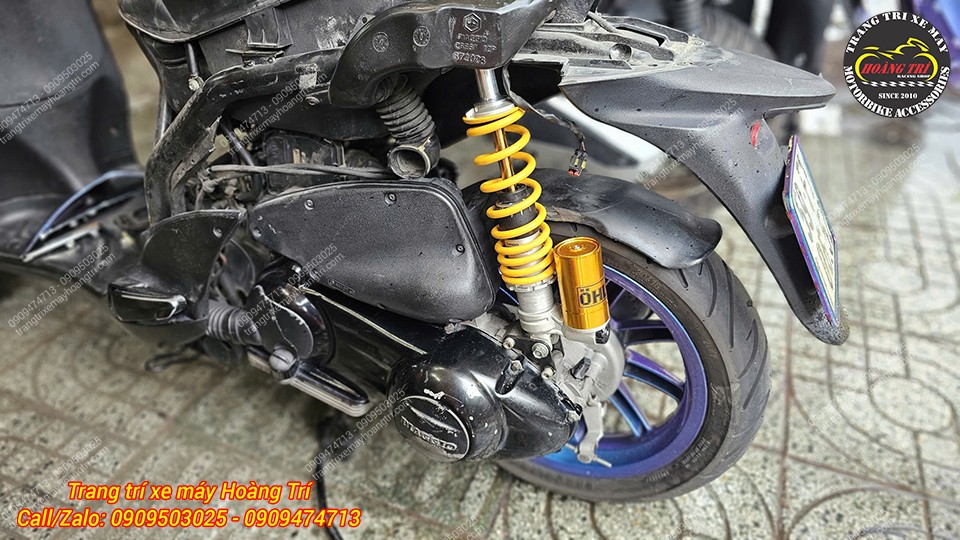 Phuộc Ohlins F1 đã lắp hoàn thiện trên Liberty, chuẩn bị ráp lại phần dàn áo xe